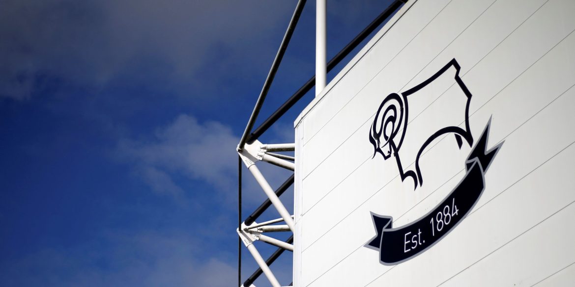 Derby County offer £1m+ to sign versatile 6 ft 2 player, Rams receive reply