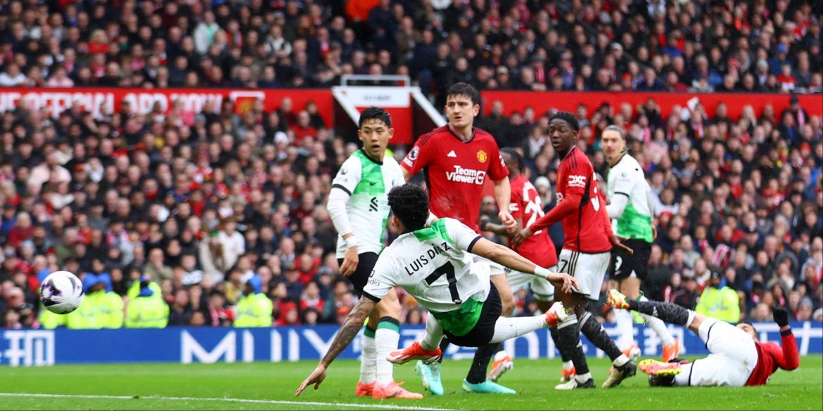 Liverpool star who completed just 50% passes let Klopp down vs Man Utd